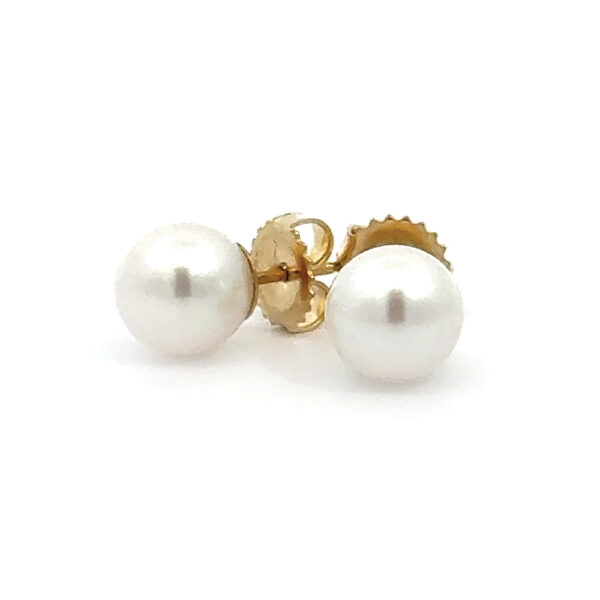 Freshwater Pearl Stud Earring