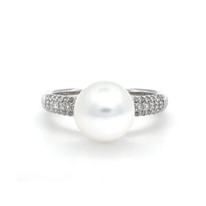 Diamond & South Sea Pearl Ring