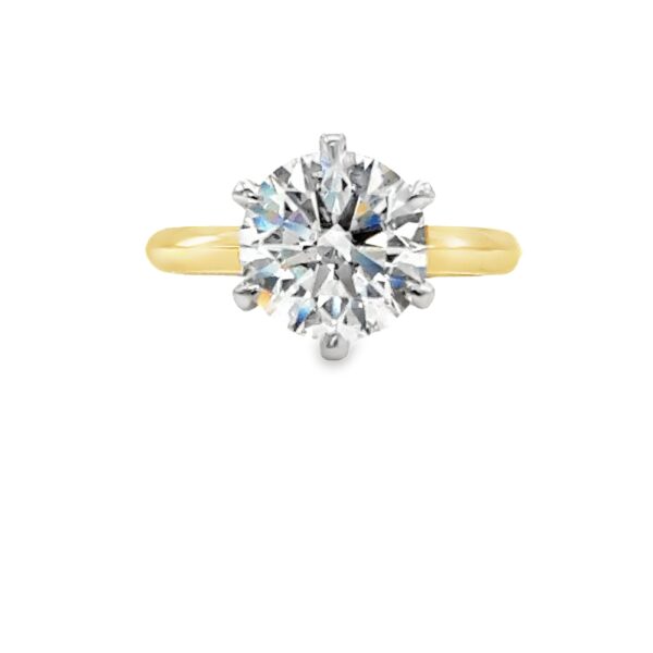 Round Brilliant Solitaire Diamond Ring